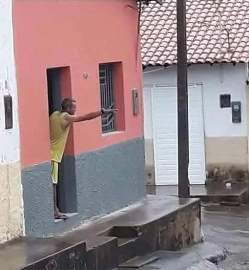 O maranhense vendo se a chuva passou