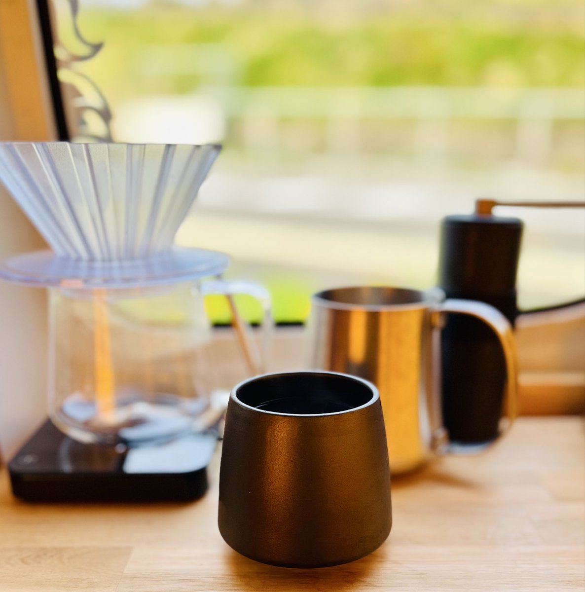 angelicheerful's tweet image. ☕️コーヒーと🍞パンと🥣スープが
あればそれだけで幸せ…出来ればそばに誰かがいてくれたら嬉しい☺️
#coffee
#soup
#bread
#morning
#lifeisbeautiful
#foryou