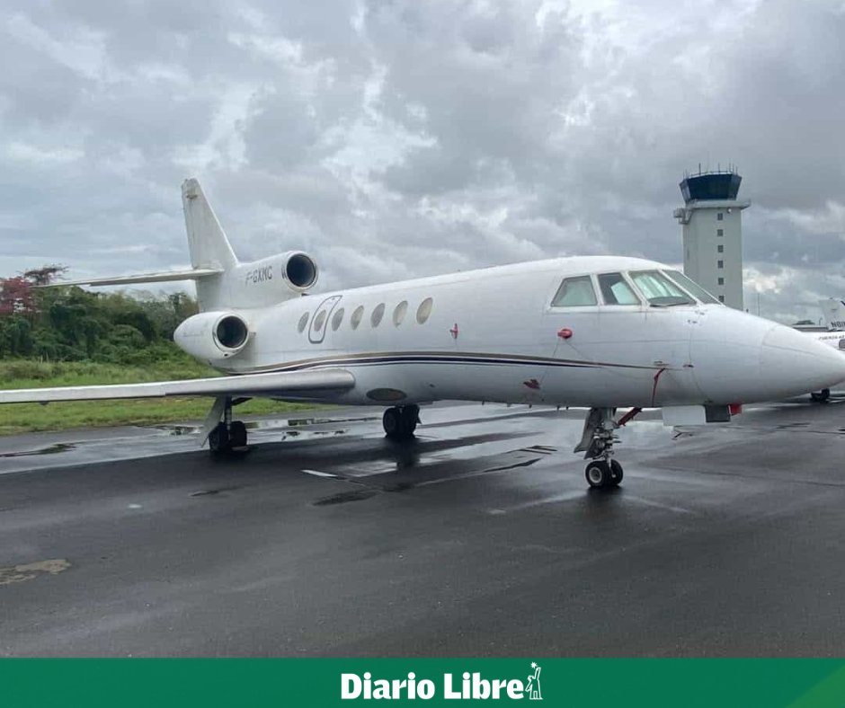 DiarioLibre's tweet image. 👀| #LasMásLeídasdelaSemanaDL | Aviones, yates, apartamentos de lujo y joyas en subasta de bienes incautados en RD

🔗ow.ly/CXcc50YKARO

#DiarioLibre #Noticias #SubastaRD #BienesIncautadosRD