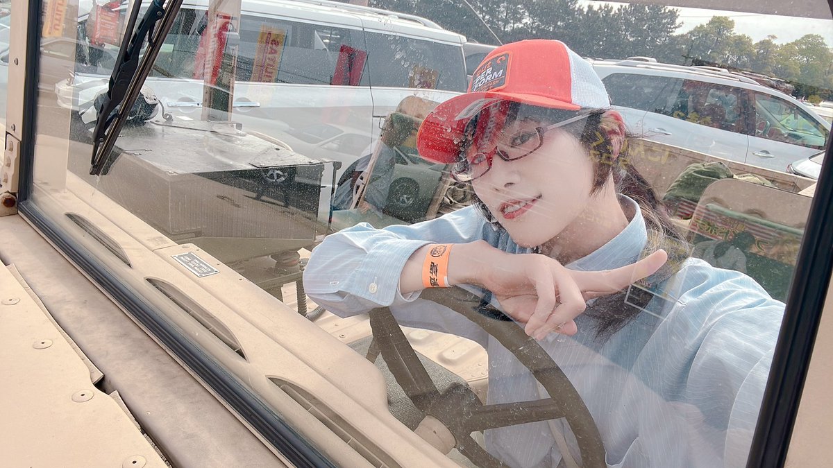 沖野しずく tweet media