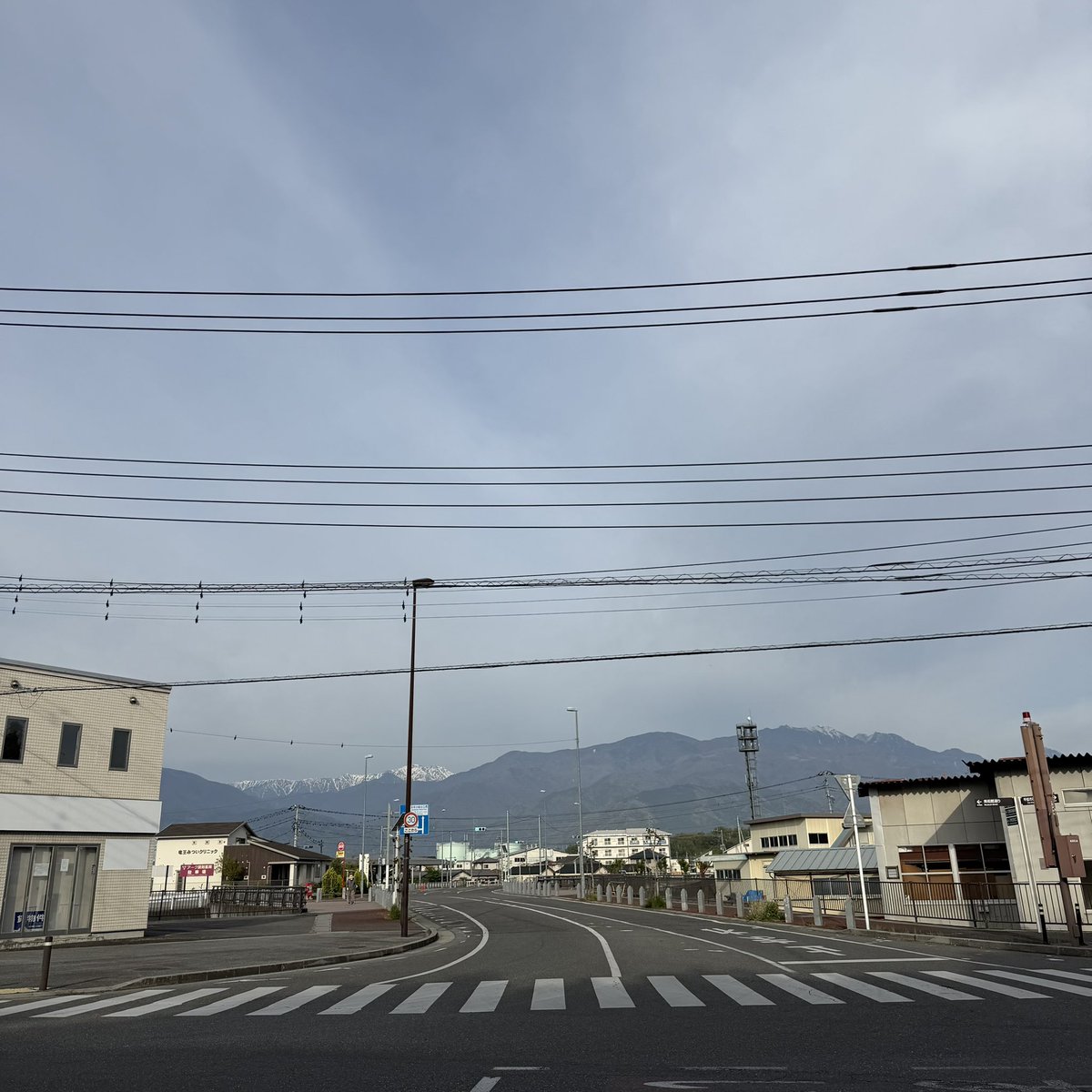 ユーミ tweet media