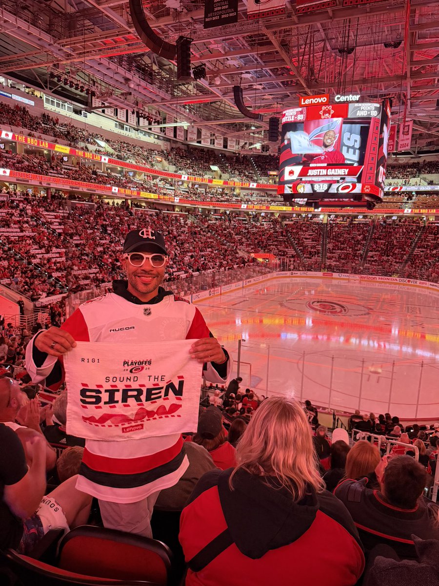 JustinFromNC tweet media