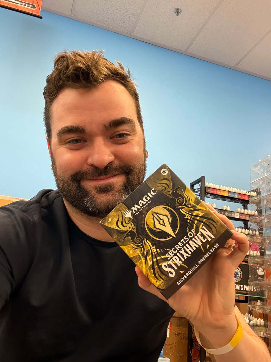 ✨ Level Up Levi ✨ tweet media