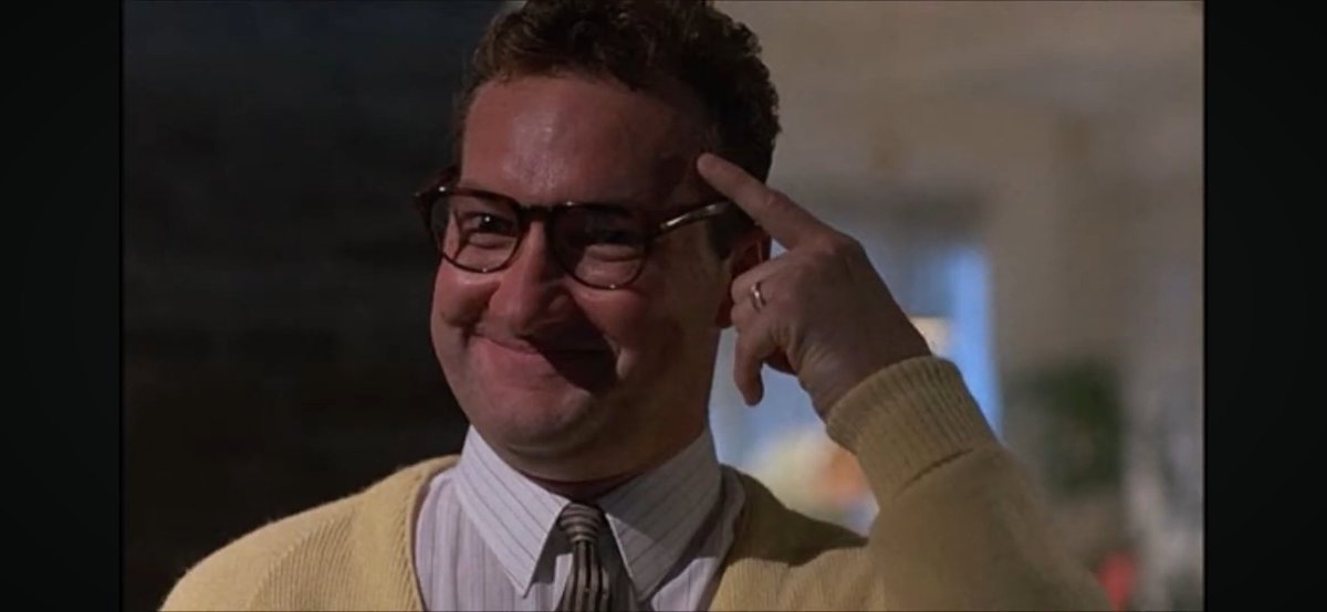 bloodybeautymfx's tweet image. "I know how to deal with those people who try to buy with personal checks, Gwengoolie. And it'll be better than Famer Vincent's Fritters." #Houseofsvengoolie #Svengoolie #Parents @ImbrugliaJim