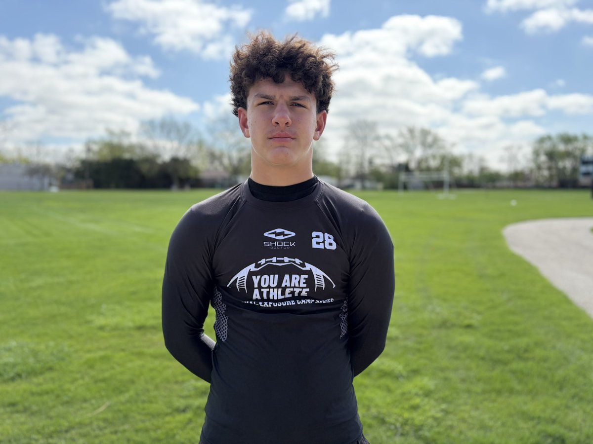 BHoward_11's tweet photo. Greendale (WI.) HS 2029 LB Maximus Ward (@maximuswardR) 

Ward has a lean frame that has full to continue filling out as things continue to develop for the 2029. 

Attacks the ball, plays w/ a sense of urgency. Still room for improvement but you can see glimpses of upside. https://t.co/Uxw367m3xH