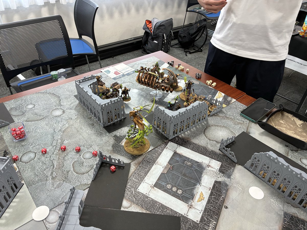 おふとんつむり tweet media