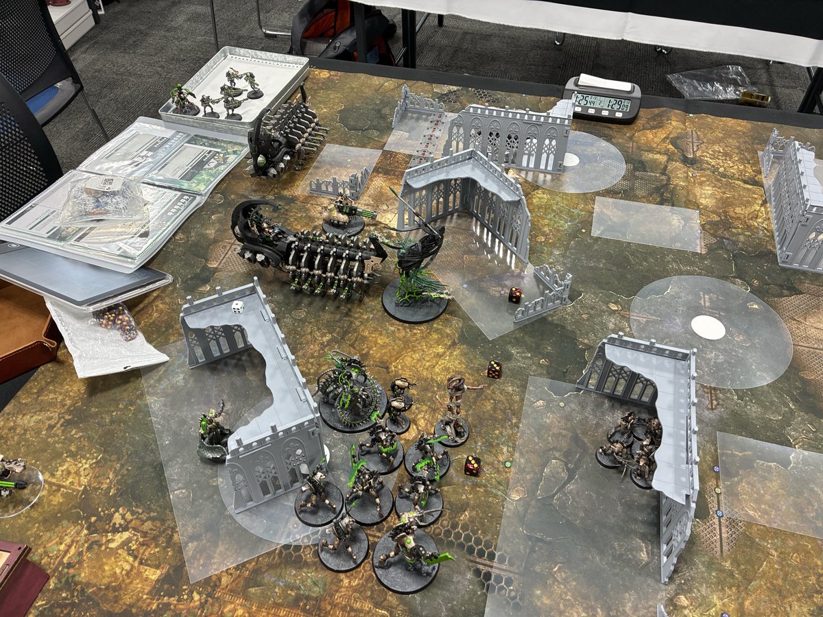 おふとんつむり tweet media