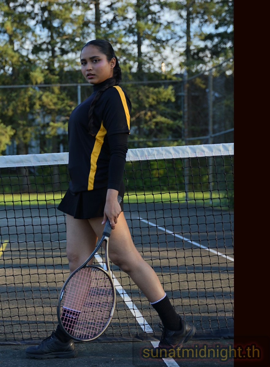 sam10ads's tweet image. #sunatmidnight #clothing #brand
 #viral #model