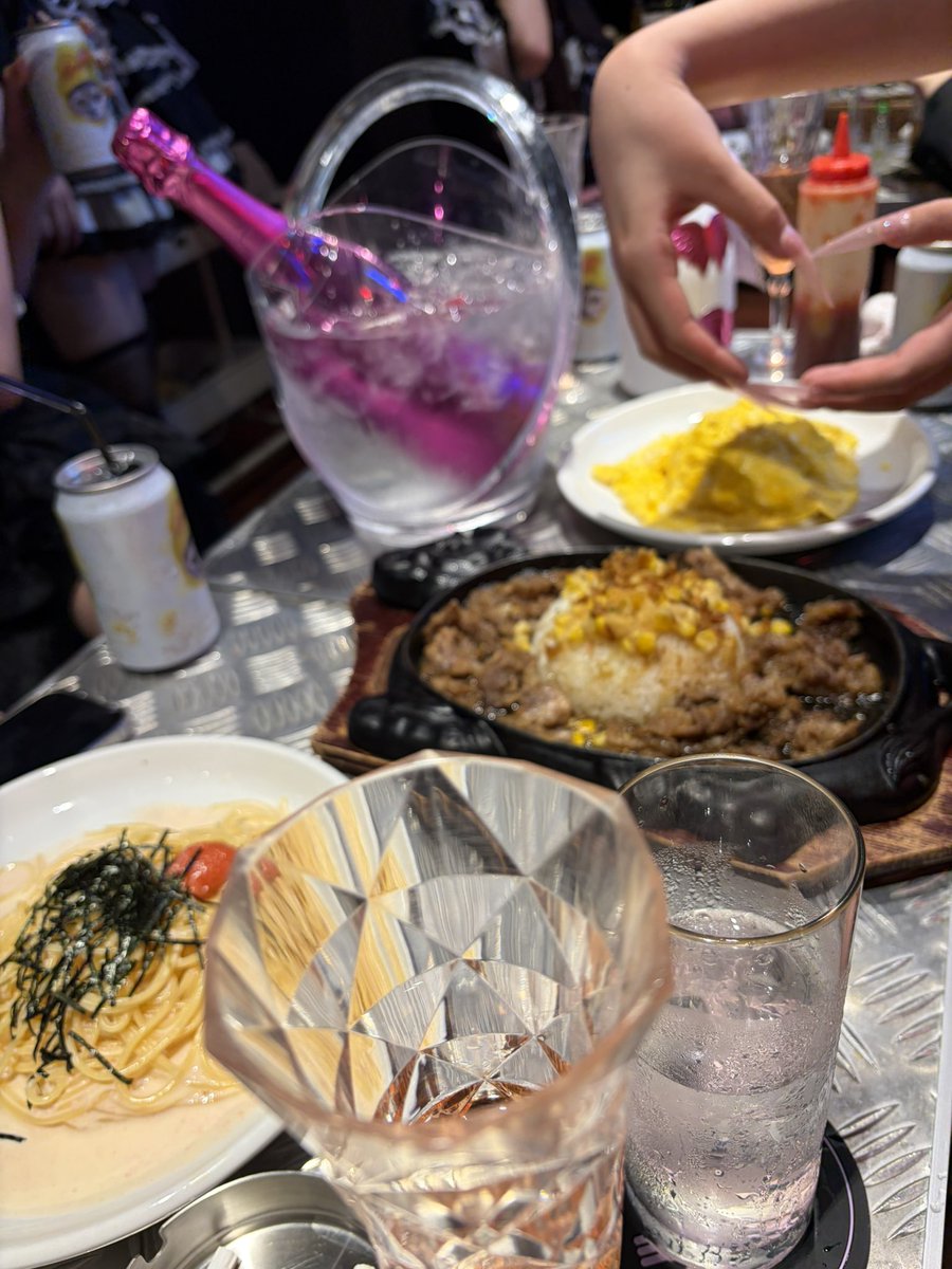 はじめ(コンカフェ難民中) tweet media