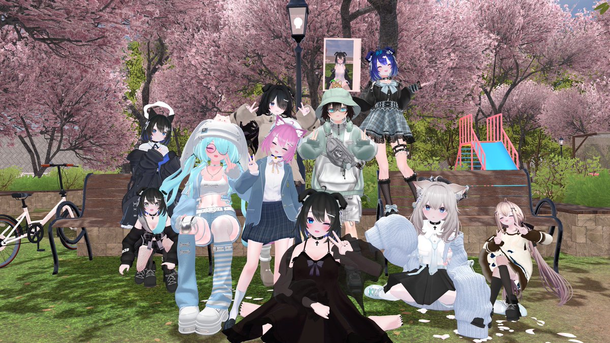 lazu_vrc's tweet photo. おはよーございます！
昨日はライカちゃん集会に来てくれてありがとーございました！
やっぱり4月といえば桜なのです
まったりお話できて楽しかったのにゃ〜
#LaikaVRC #Laikaちゃん集会 https://t.co/SPwuXyavMg
