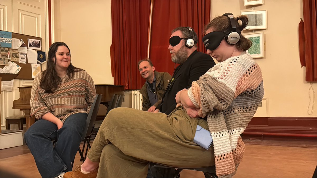 Peter Laws tweet media