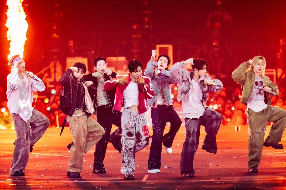 #BTS が7年ぶりに東京へ！ 4月17、18日に東京ドームで開催された『#BTS_WORLDTOUR_ARIRANG_JAPAN』の大熱狂に包まれた2DAYSを速報レポート🔥

🔗bit.ly/4vIK0pm

#BTS_WORLDTOUR_ARIRANG
#RM #Jin #SUGA #jhope #Jimin #V #JungKook
