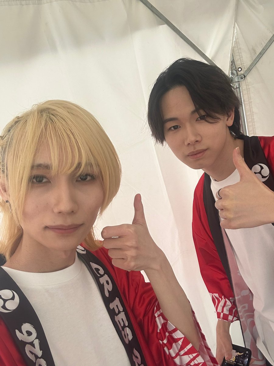 くしな tweet media