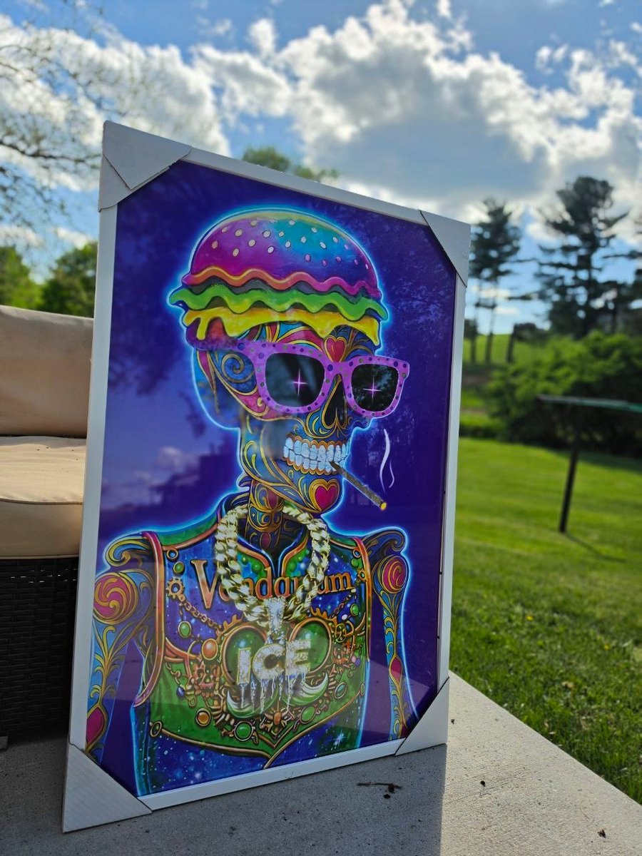 MonkeySpank420's tweet image. Any #NFT projects looking to frame up their artwork?

diamondnutted.com/artifi/