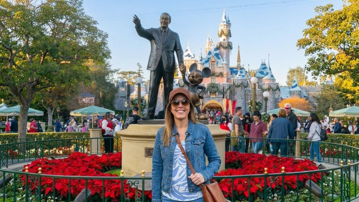 🔥 MÁS ESCÁNDALO DE ADORNI🔥
La cosa es así: se filtró del grupo de papis del colegio, el chat en dónde los otros mapapis la DESTROZAN a la Betu porque SE FUE DOS SEMANITAS A DISNEY con los pibes en plena época de clases y NO LES DA EL CUERO...

O sea, SE FUERON CON LA NUESTRA...
