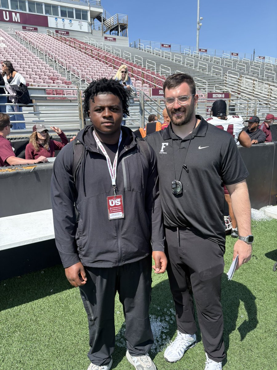 ArinzeEOdunukwe's tweet photo. Great time at  @FORDHAMFOOTBALL Junior Day today loved the energy and team culture. Really felt like a place to grow on and off the field. Thanks @benchmason42 for the invite, looking forward to being back on campus soon! @CoachEggerling @CoachCiocci @Coach_Conlin @CoachG_Calhoun https://t.co/dEWEVmdLnc