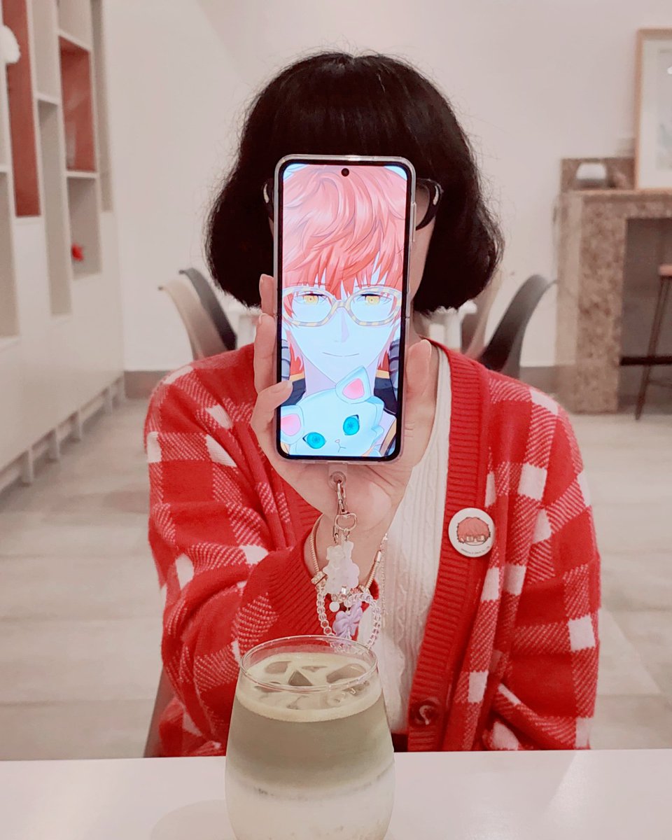 Violet Lunchell ❤️ Saeyoung's only wife 🍅 tweet media