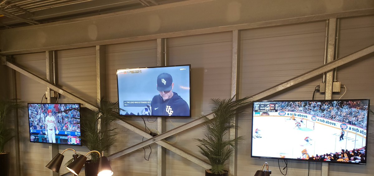 Working but doesn't mean I have to miss the Phillies or Flyers games when im in charge of the remote