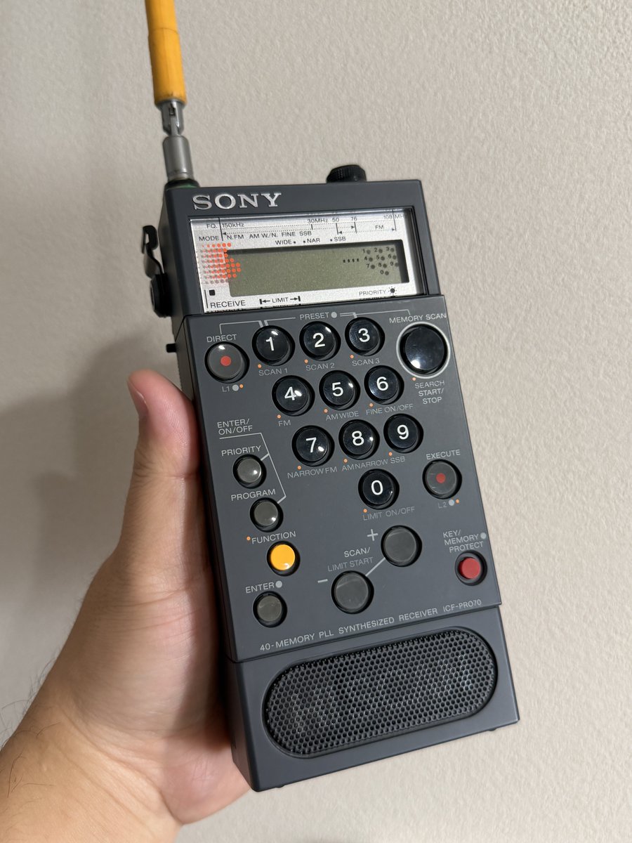 ソニーICFーP RO70整備品作動良好 Yahoo!オークション - SONY ICF-PRO70 整備済み 動作・美品