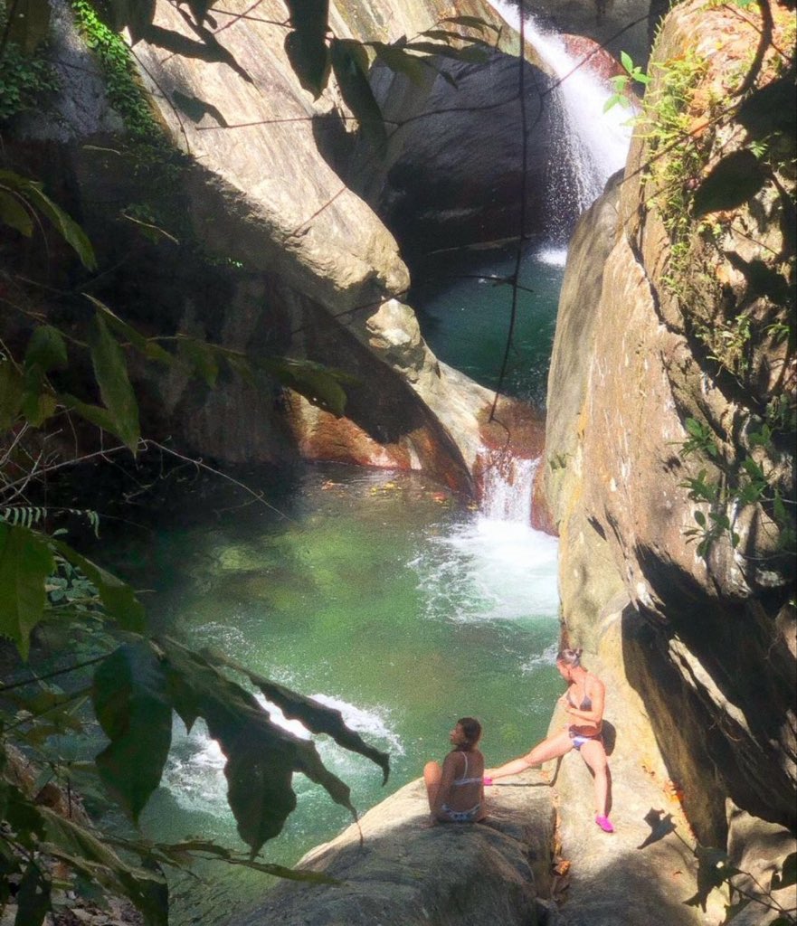 selguev's tweet image. Girl like me can't stay in the city for long😅 

#hiddengems
#philippines 
#inspiration