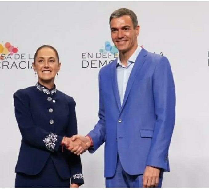 SuzanneIslasAz's tweet photo. Él perdió las elecciones y ella destruyó el poder judicial y gobierna con una mayoría legislativa ficticia... Peculiares "defensores de la democracia". https://t.co/IY6Al38T2A