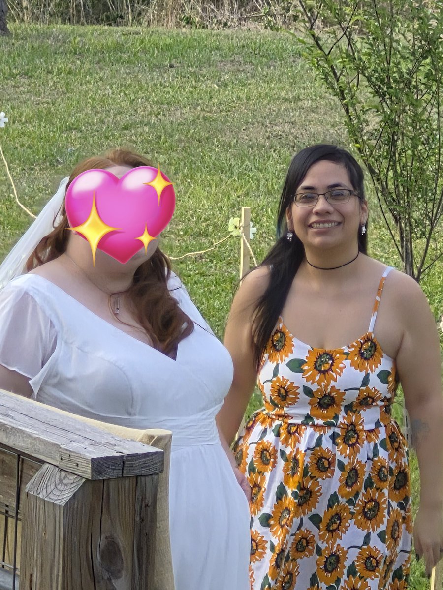 Shugarrbeans's tweet photo. Ogh monmy forgoh me wens she lef  fors her bemstie weding! #CatsOfTwitter https://t.co/JKqKjGc7KF