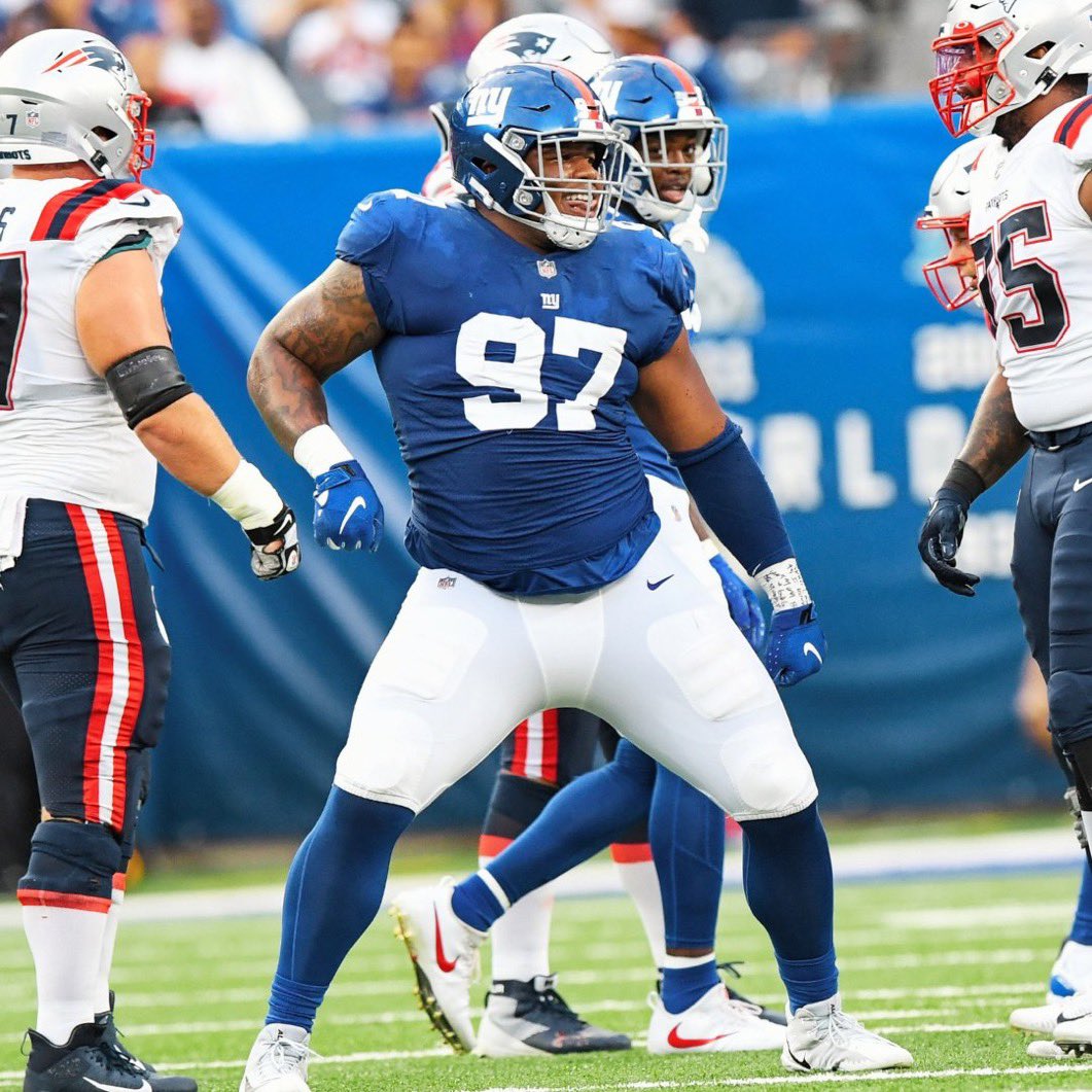 MySportsUpdate's tweet image. Context on both sides:

#Giants: John Harbaugh has made it clear—if you don’t want to be a Giant and give it your all, you won’t be here. Dexter Lawrence wanted out, and he got his wish.

#Bengals: Giving up the No. 10 pick is steep, but they felt the way the board was set to