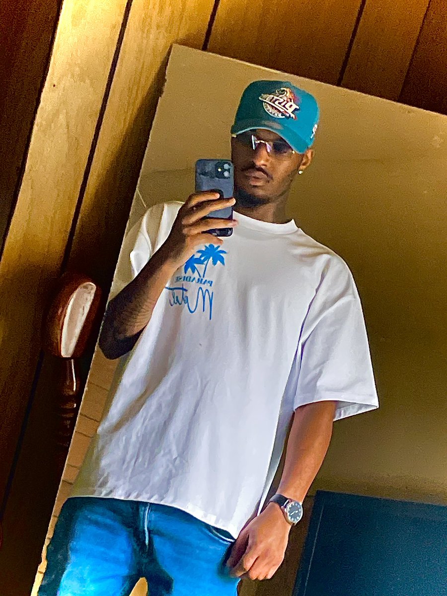 DJEMBE MUTUMBO tweet media