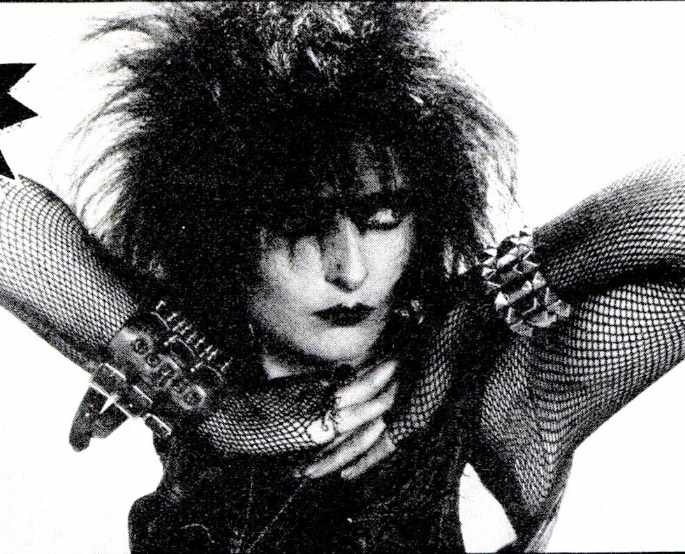 bab0oshka tweet media