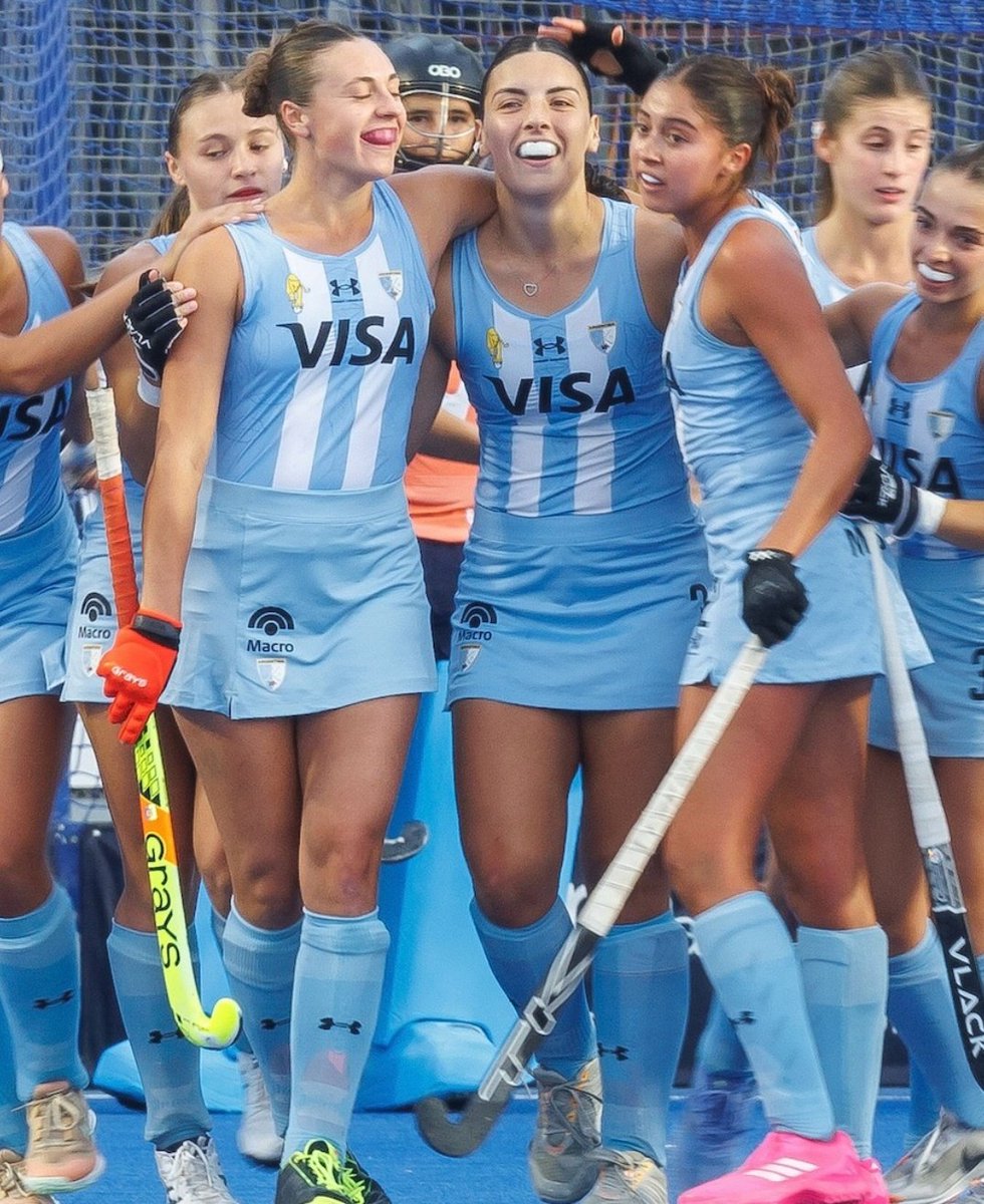 🏆 Campeones de la Copa Panamericana Junior de hockey femenino:

1988: 🇦🇷
1992: 🇦🇷
1997: 🇦🇷
2000: 🇦🇷
2005: 🇦🇷
2008: 🇺🇸
2012: 🇦🇷
2016: 🇦🇷
2021: 🇨🇦
2023: 🇺🇸
2024: 🇦🇷
2026: 🇦🇷

¿AMÉRICA? ES DE ARGENTINA.