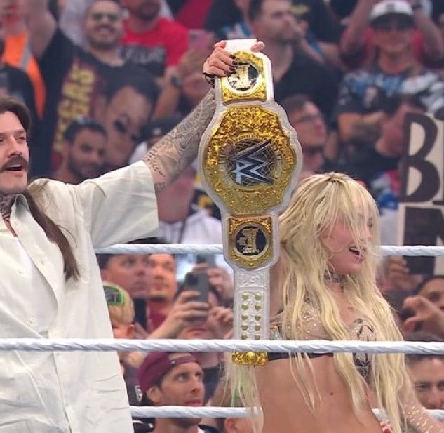 sᴏᴜʟ ⋆. ☁︎⋆˚࿔ 🤎ྀིྀིྀིྀི ᯓ★ tweet media