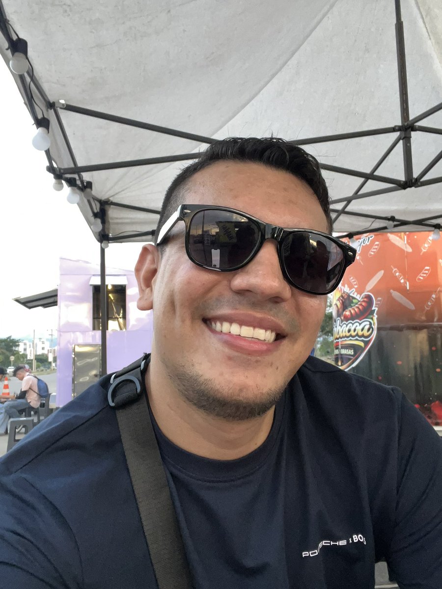 Jhormman tweet media