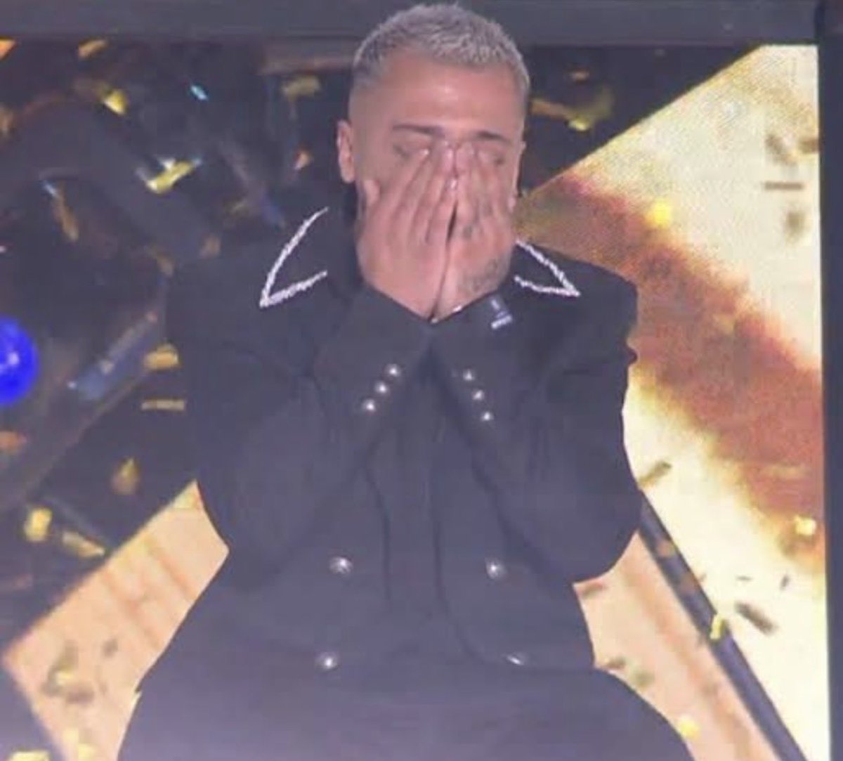 xoxoeli777's tweet photo. THE MAN WITH THE BIGGEST AURA IN ALBANIA
#bbvipal5 https://t.co/BVdf6P7n4G