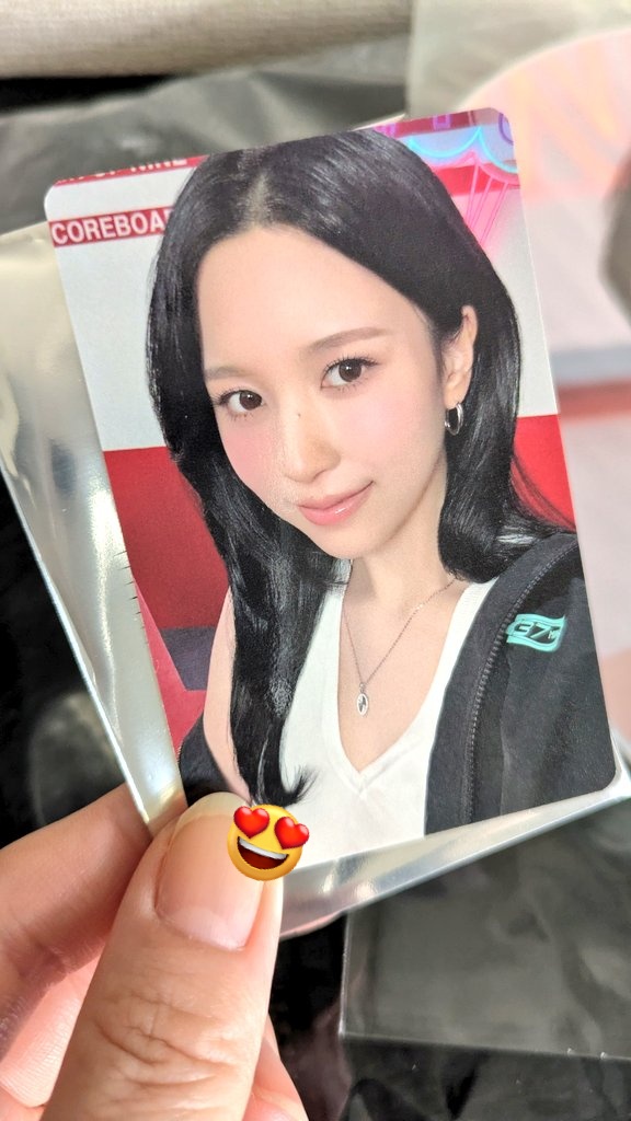 おはよ💚 国立競技場のグッズが届いた🫶🫶🫶 しかも！！ 特典カード