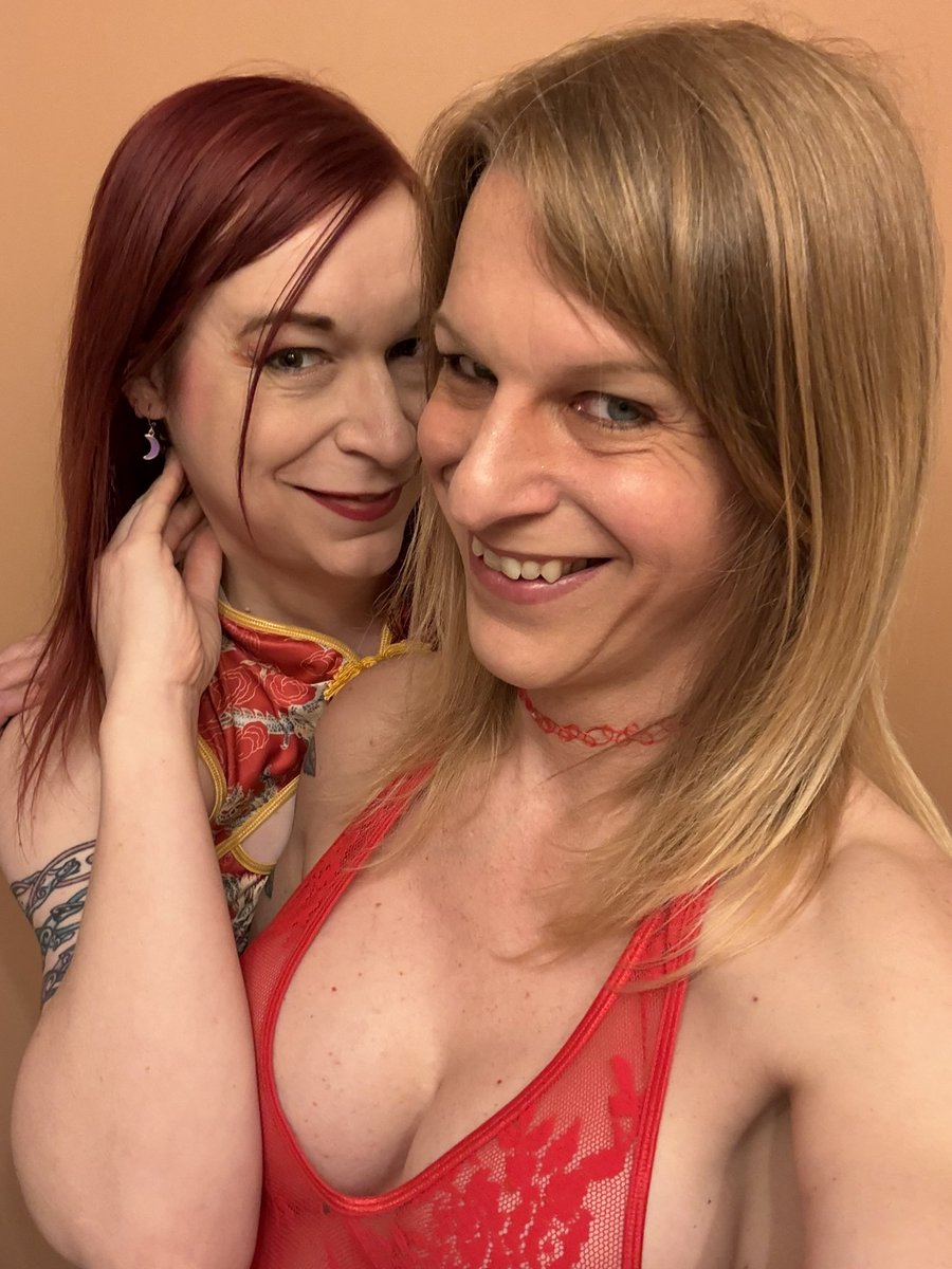 RyleyTS's tweet photo. Free your mind and your ass will follow, orgy tonight with @BrieLovely69 https://t.co/F4dSKPZhzJ