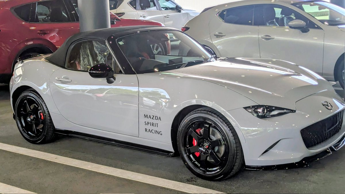 ポールN tweet media