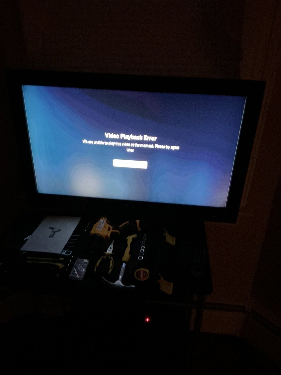 tricklepower's tweet photo. The Knicks game has ended. No problems watching on 
Prime. Meanwhile Wrestlemania has dropped out numerous times with this message. https://t.co/8NwjQwYNOc