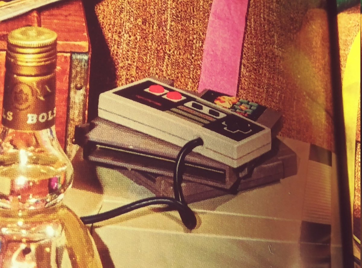 C53DisTrackStan's tweet photo. He and Mario make a blink and you might miss it cameo in Princess Rosalina's book too. Just not the book you're probably thinking of. #PartyPeople #SuperMarioGalaxyMovie https://t.co/tT0fbWtZUk