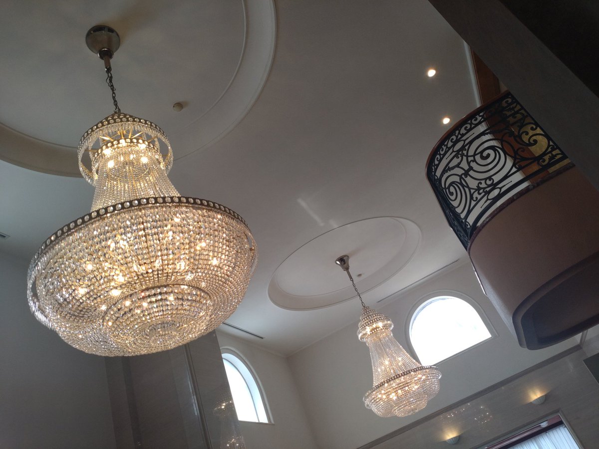 よっしーめがね tweet media