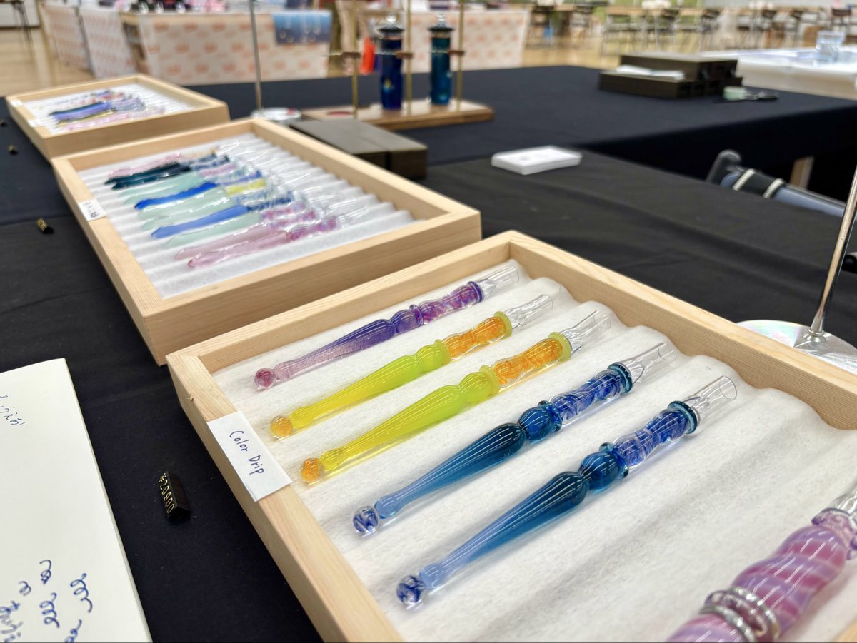 GLASS STUDIO しなぷす tweet media