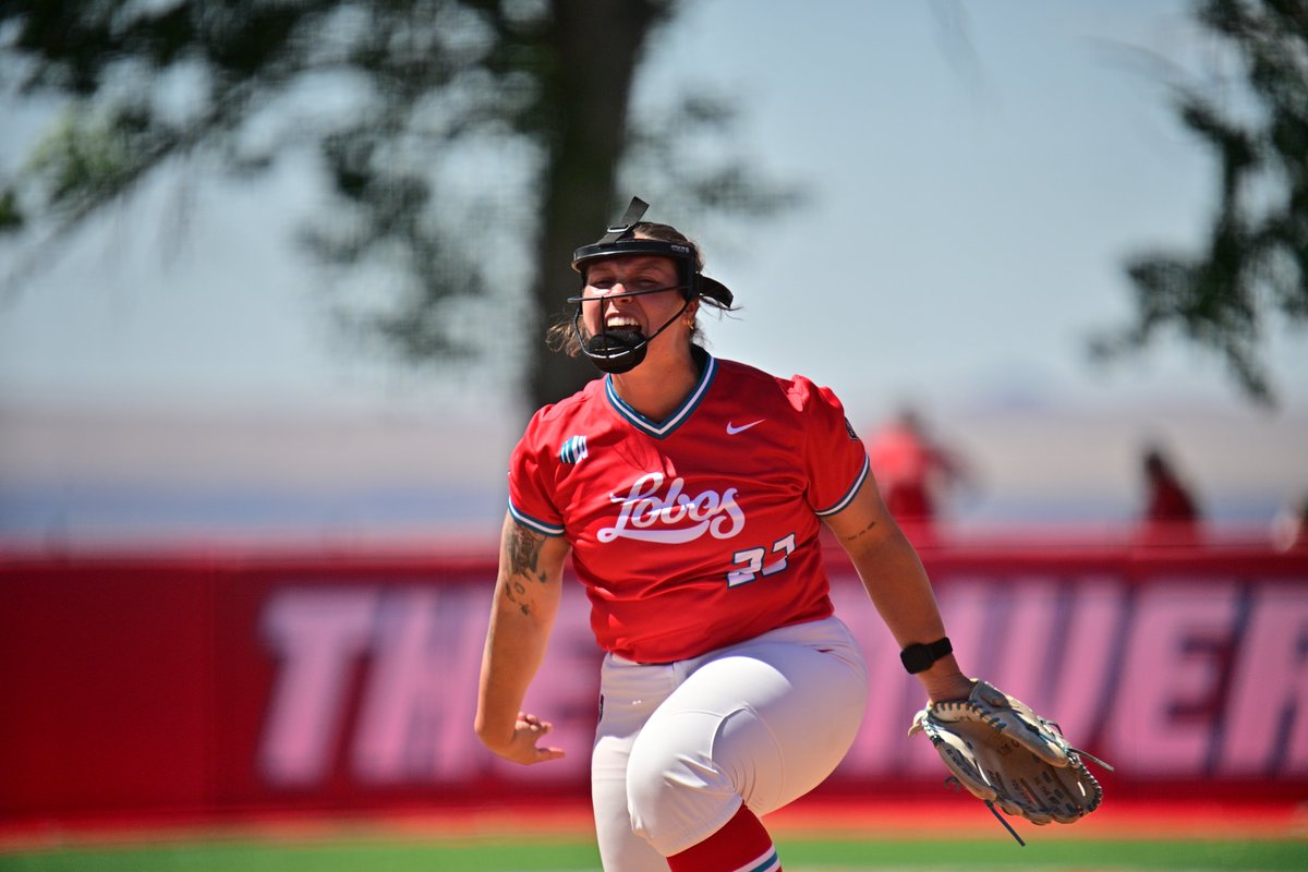 UNM Softball tweet media