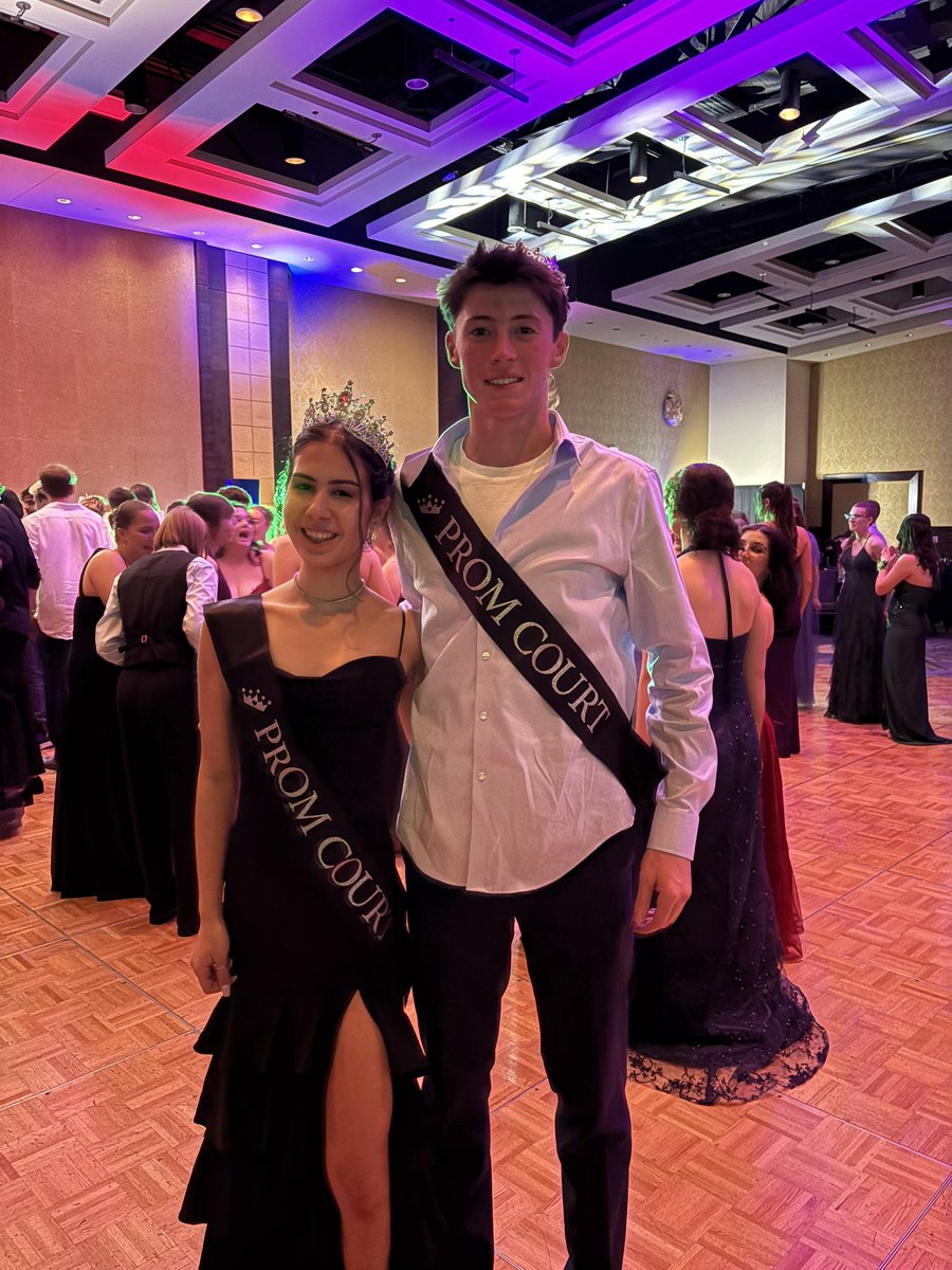 lshspioneers's tweet image. Congratulations to the 2026 @lshspioneers Prom King, Brady Messinger and Prom Queen, Taline Al Kurdi! Congrats to the rest of the Prom Court who all did a great job on the court this year! #prom #promcourt