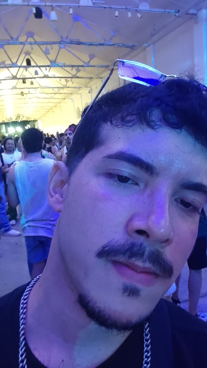 driguinnnn tweet media