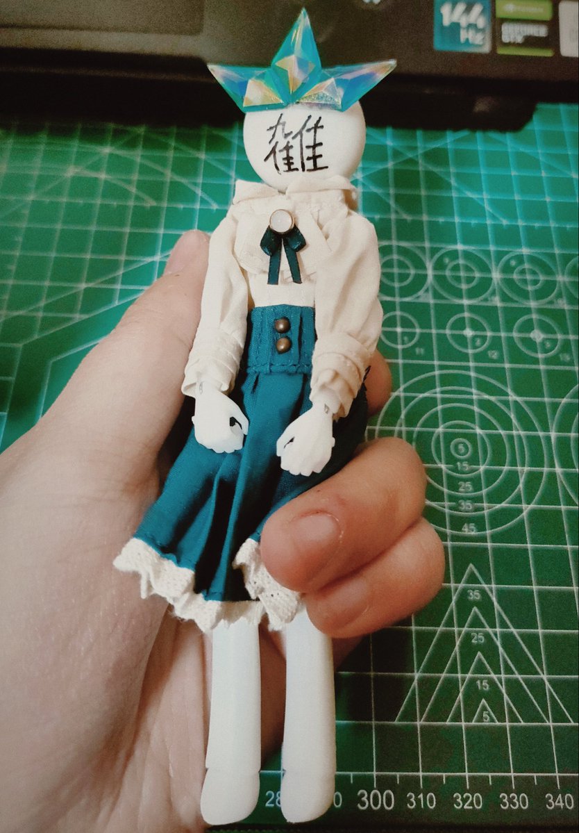 nDleMmEr tweet media