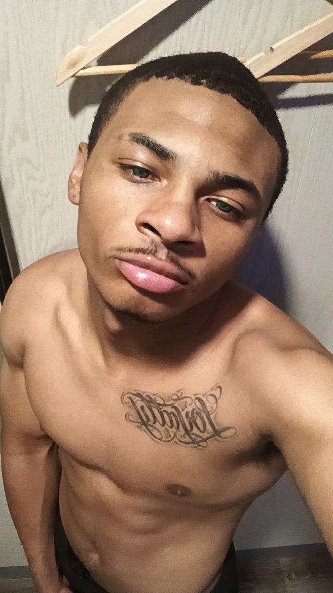 plaayacam's tweet photo. I go prettyboy every trip🤷🏼😂who in Atl? Links? #lightskin #prettyboy
#atllinks #meets #404atl #atlanta #explore #TaksimMeydanı #brøndby #AbelardoSeráPresidente https://t.co/qjnm5iylvn