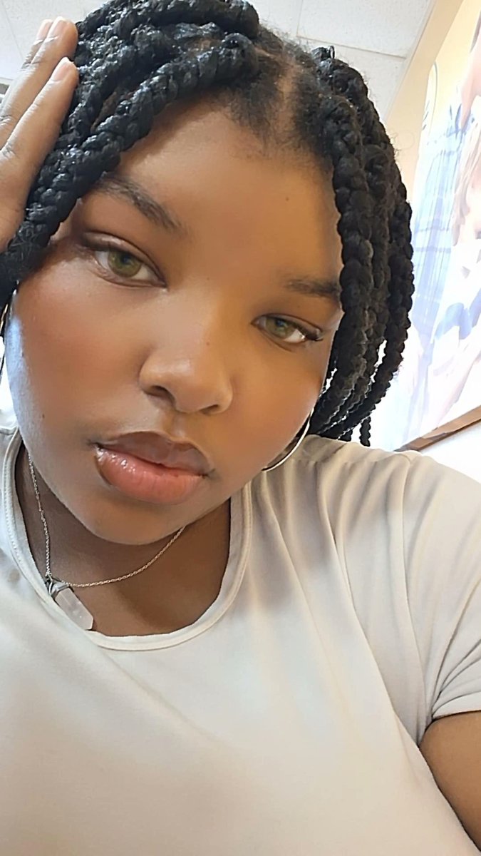 goddess moni tweet media