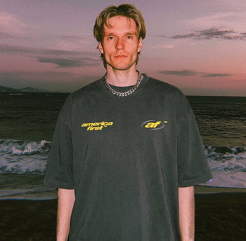 Jimbo Zoomer tweet media