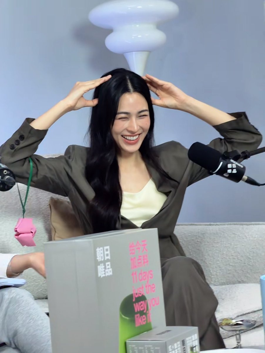 LingLing Kwong VietNam FC - For DarLing 🇻🇳 tweet media