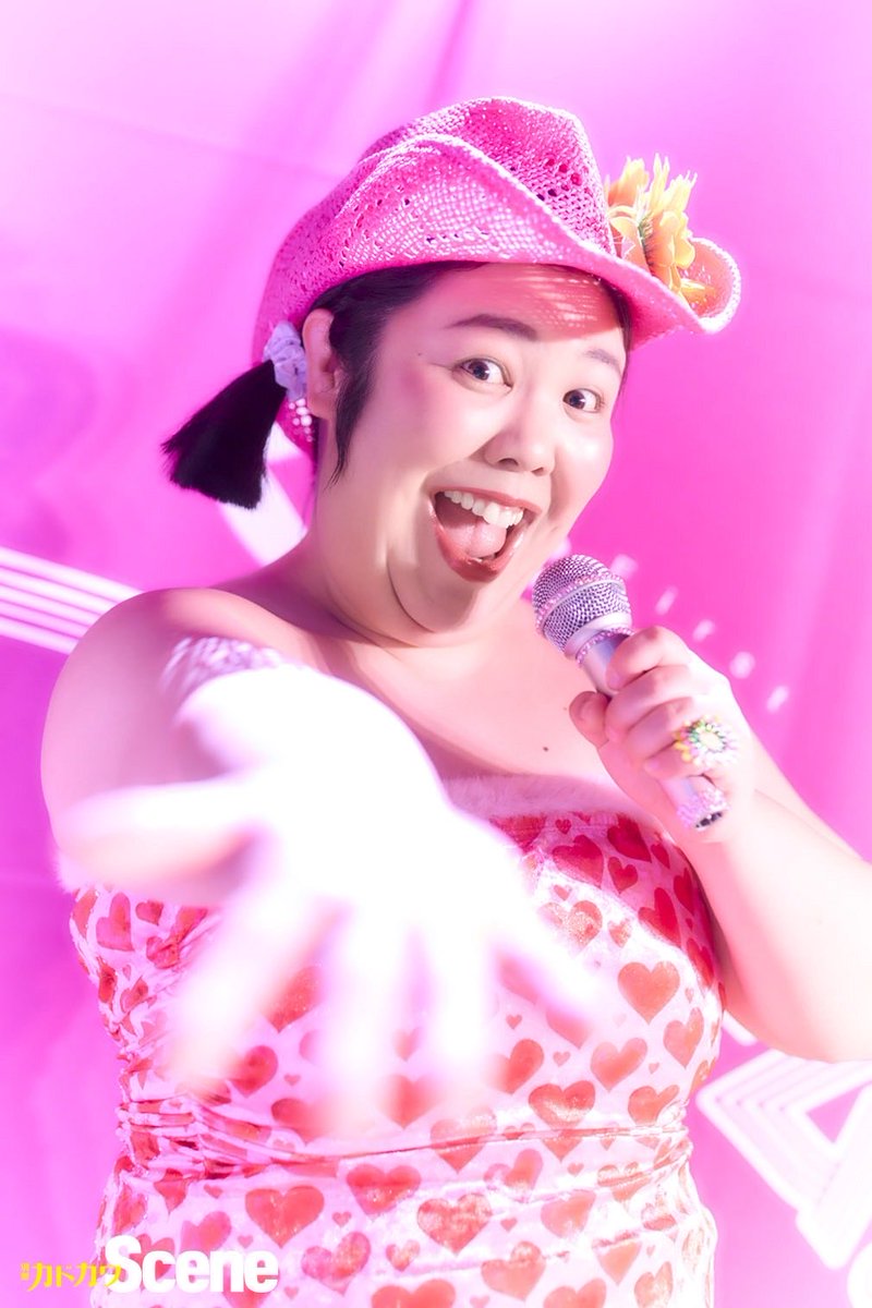 KumamoP's tweet photo. 4月22日発売の
カルチャー誌
別冊カドカワScene 16さんで

くまま特集してもらったよっ💪💪
観る用と保存用と伝説用で買ってね💪

くまま
https://t.co/oJBhZv0wcP https://t.co/zAo4golpFP