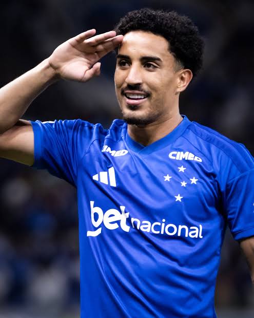 André🃏 tweet media